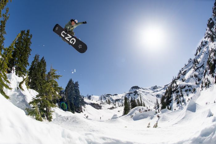 GNU Banked Country Snowboard | GNU Snowboards 2024-2025